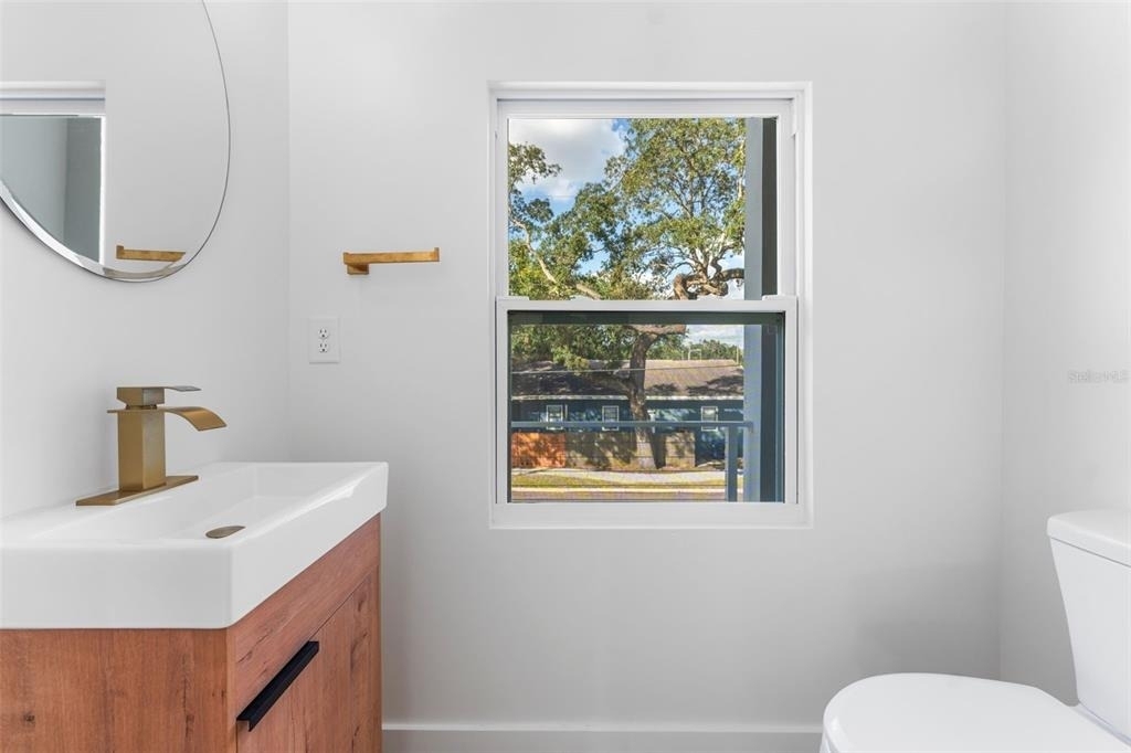 102 W Adalee Street - Photo 28