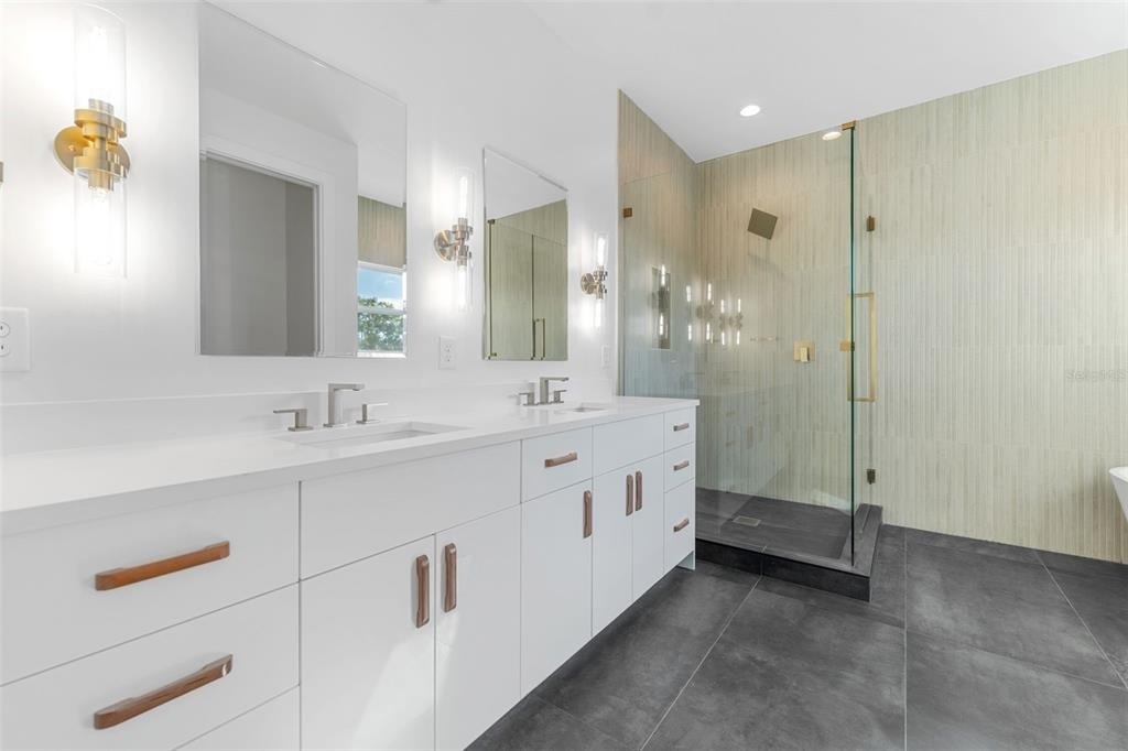 102 W Adalee Street - Photo 18
