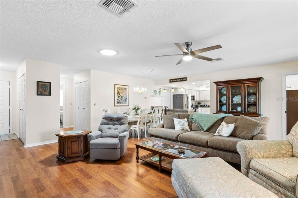 1415 Langley Drive - Photo 8