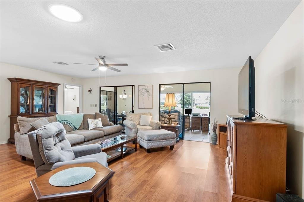 1415 Langley Drive - Photo 7