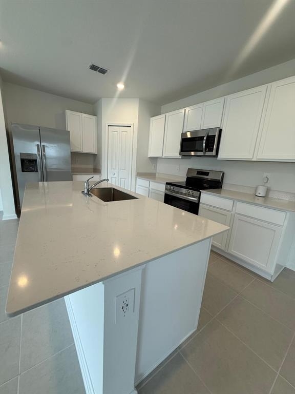 3634 Hardman Drive - Photo 2