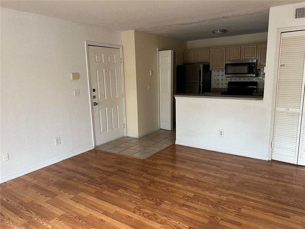 8939 Latrec Avenue - Photo 3