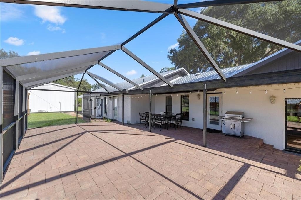 10380 Nw 21st Street - Photo 5