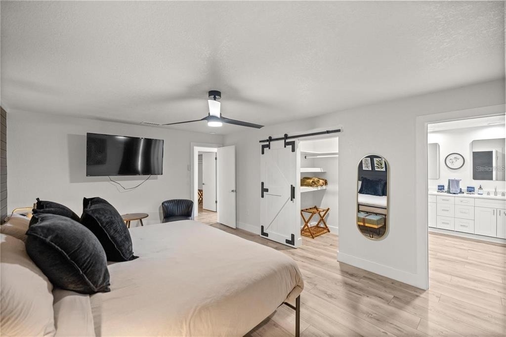 10380 Nw 21st Street - Photo 16