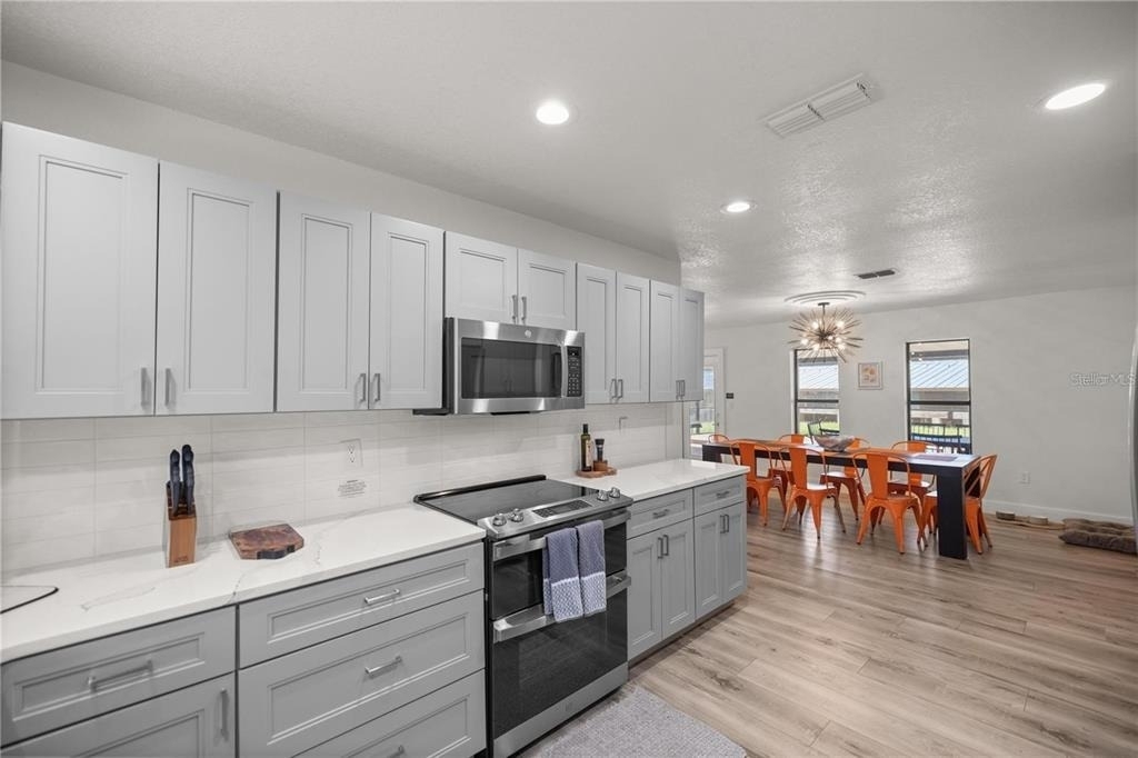 10380 Nw 21st Street - Photo 22