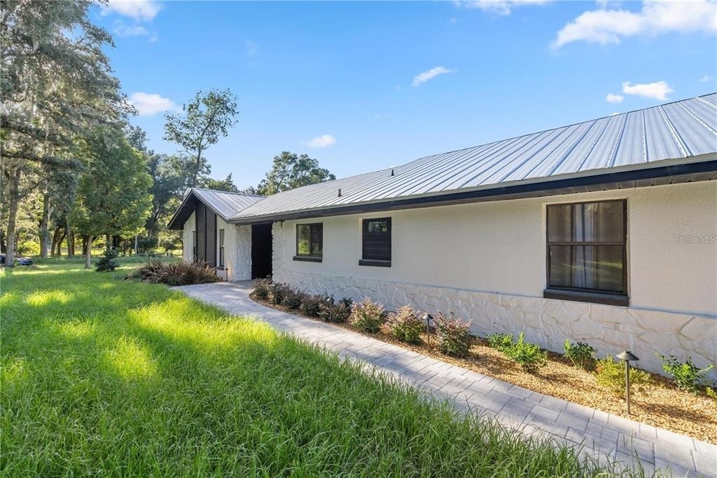 10380 Nw 21st Street - Photo 59
