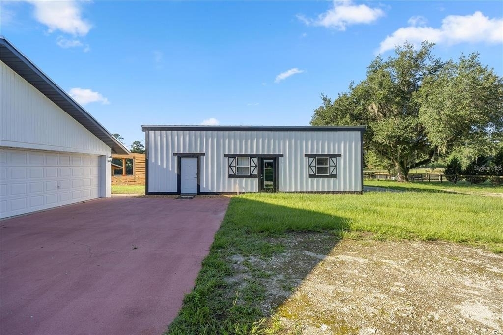 10380 Nw 21st Street - Photo 45