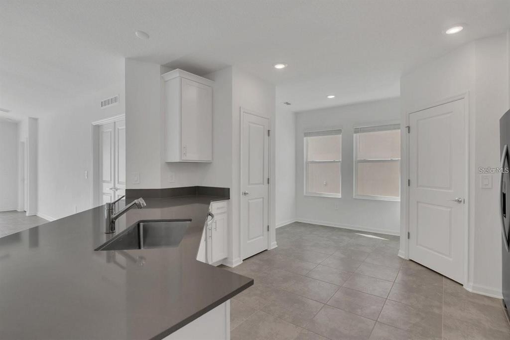 2649 Armstrong Avenue - Photo 20