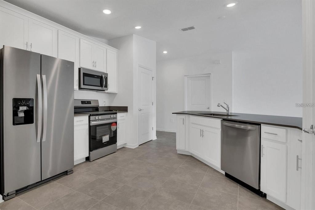 2649 Armstrong Avenue - Photo 19