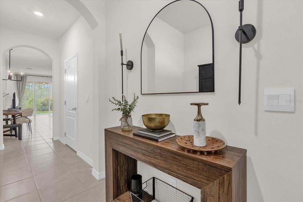 110 Reena Drive - Photo 2