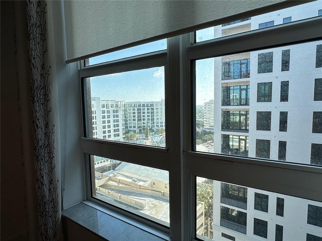 1350 Main Street - Photo 28