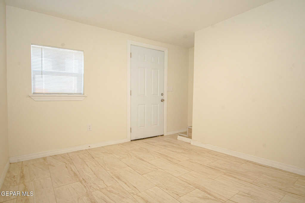 7320 Dale Road - Photo 2