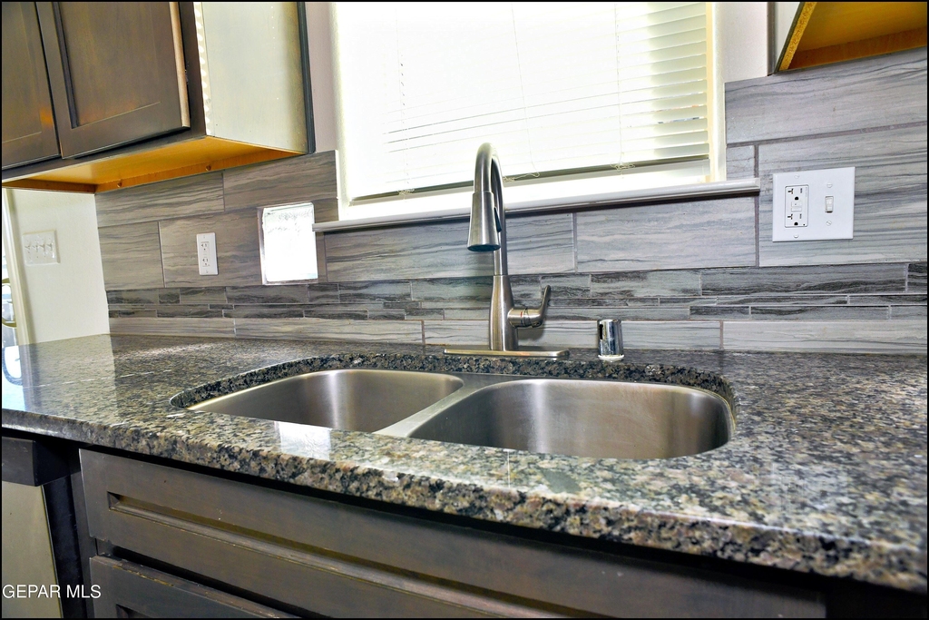 781 Croxdale Street - Photo 21