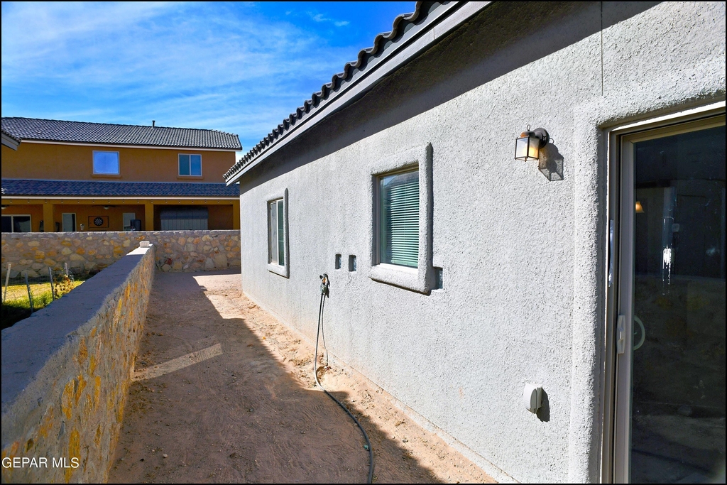 781 Croxdale Street - Photo 38