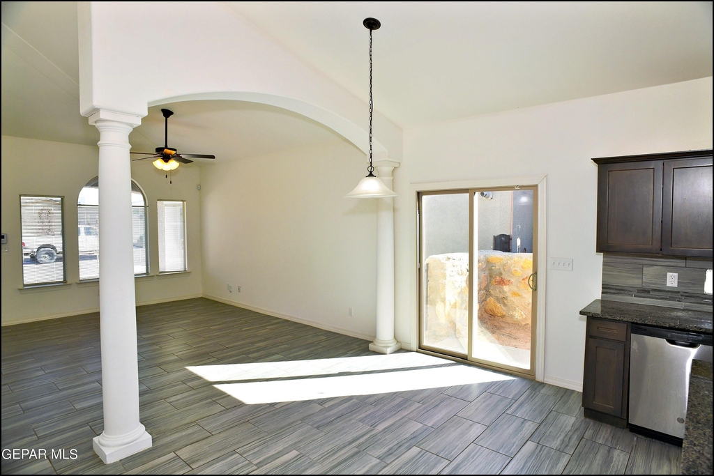 781 Croxdale Street - Photo 11