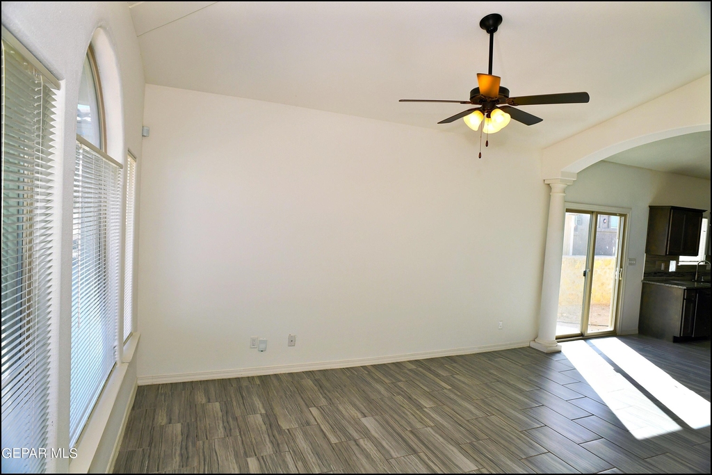 781 Croxdale Street - Photo 5