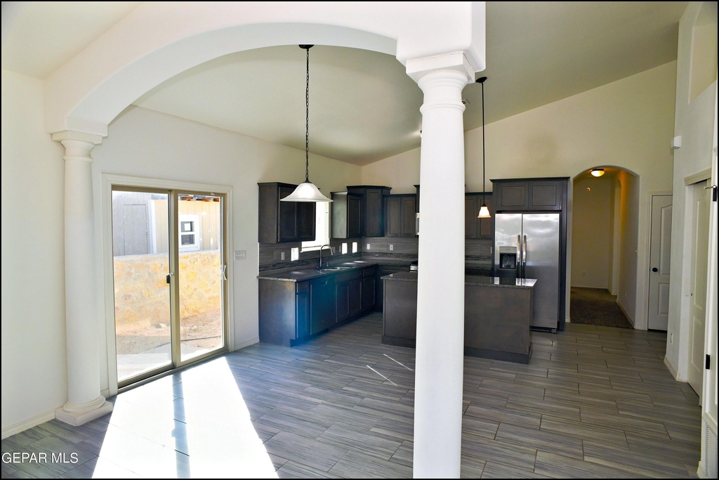 781 Croxdale Street - Photo 9