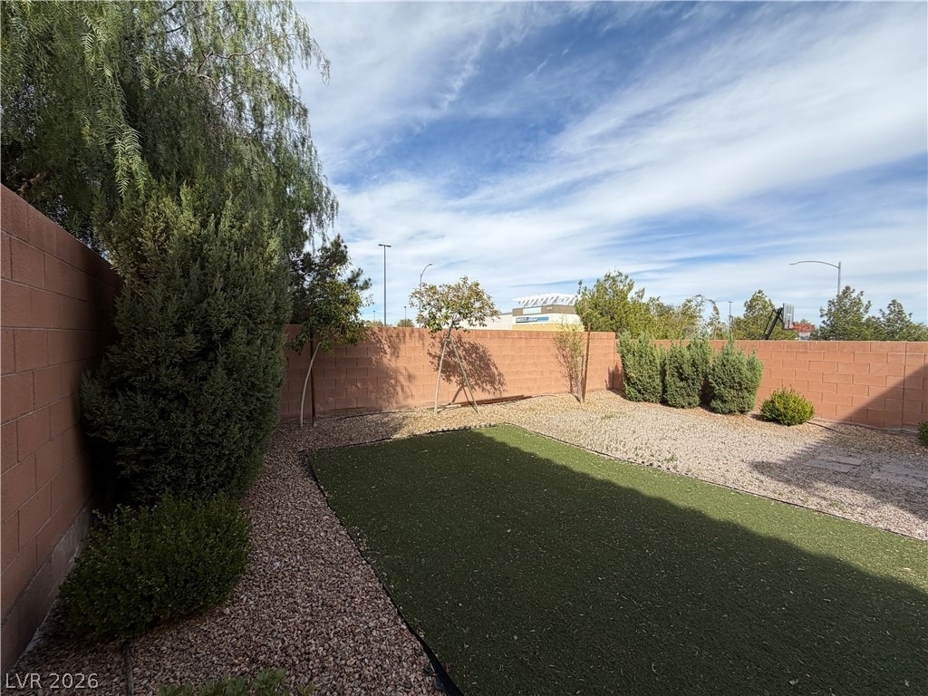9386 Barcolobo Avenue - Photo 33