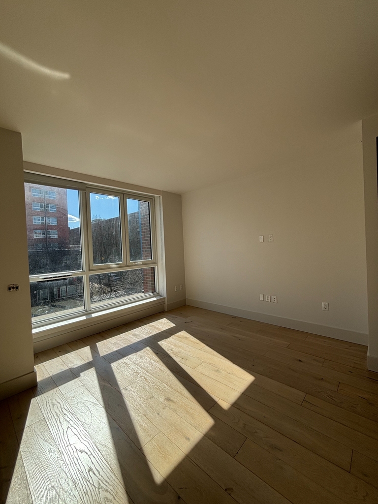 East 2nd Street - Photo 3