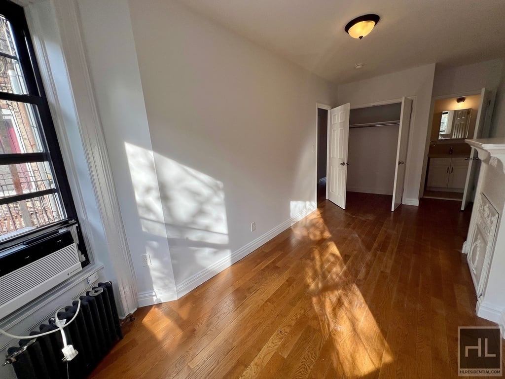 14 Saint Andrews Place - Photo 4