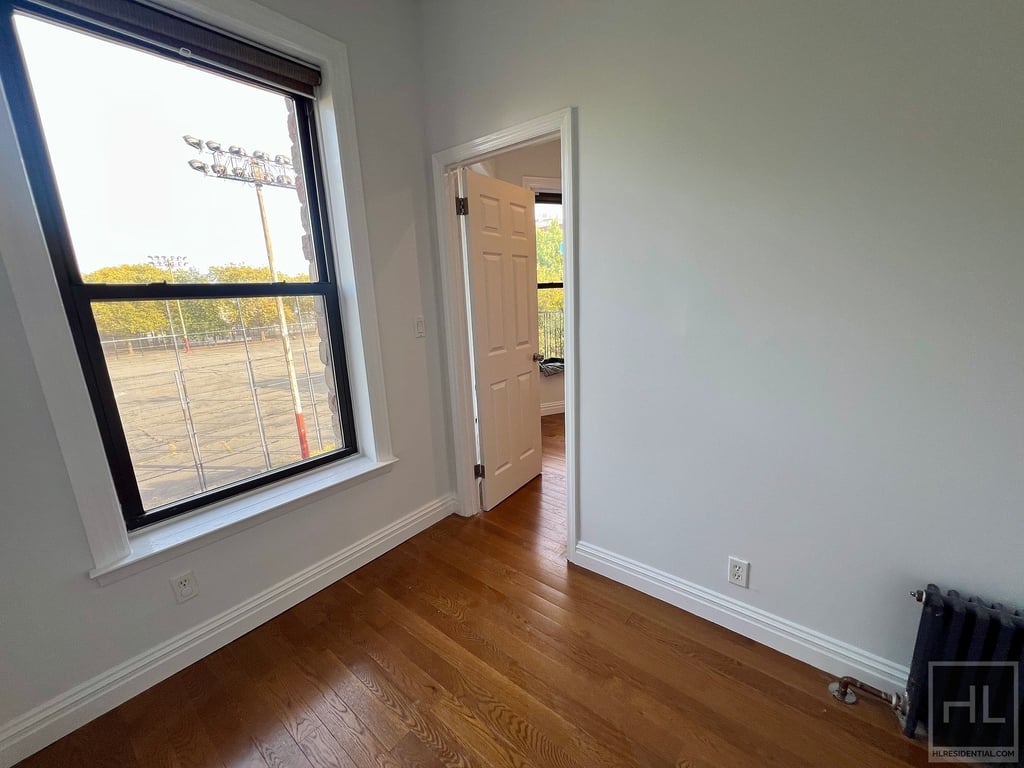 14 Saint Andrews Place - Photo 10