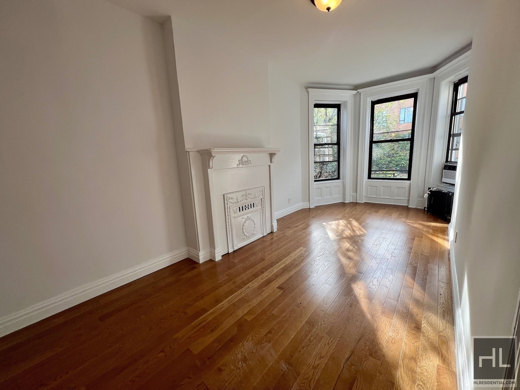 14 Saint Andrews Place - Photo 1