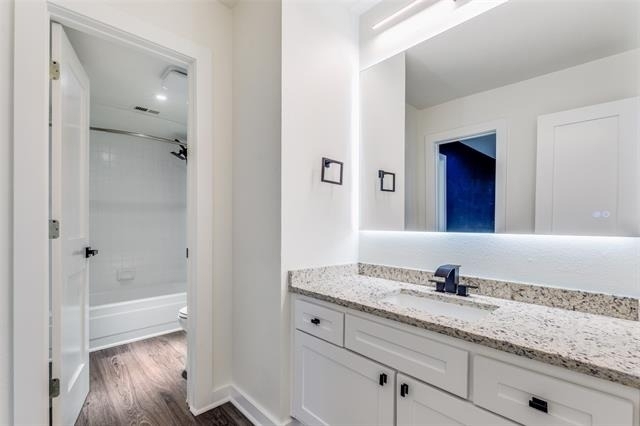 2228 Colony Court - Photo 11