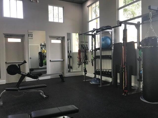 833 Millbrae Court - Photo 22