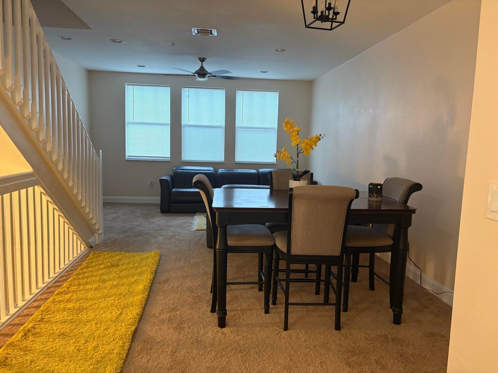 833 Millbrae Court - Photo 4