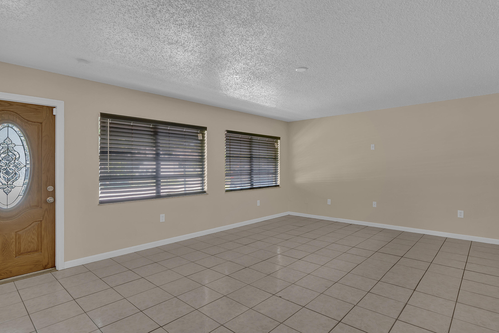 6113 Yucca Drive - Photo 8