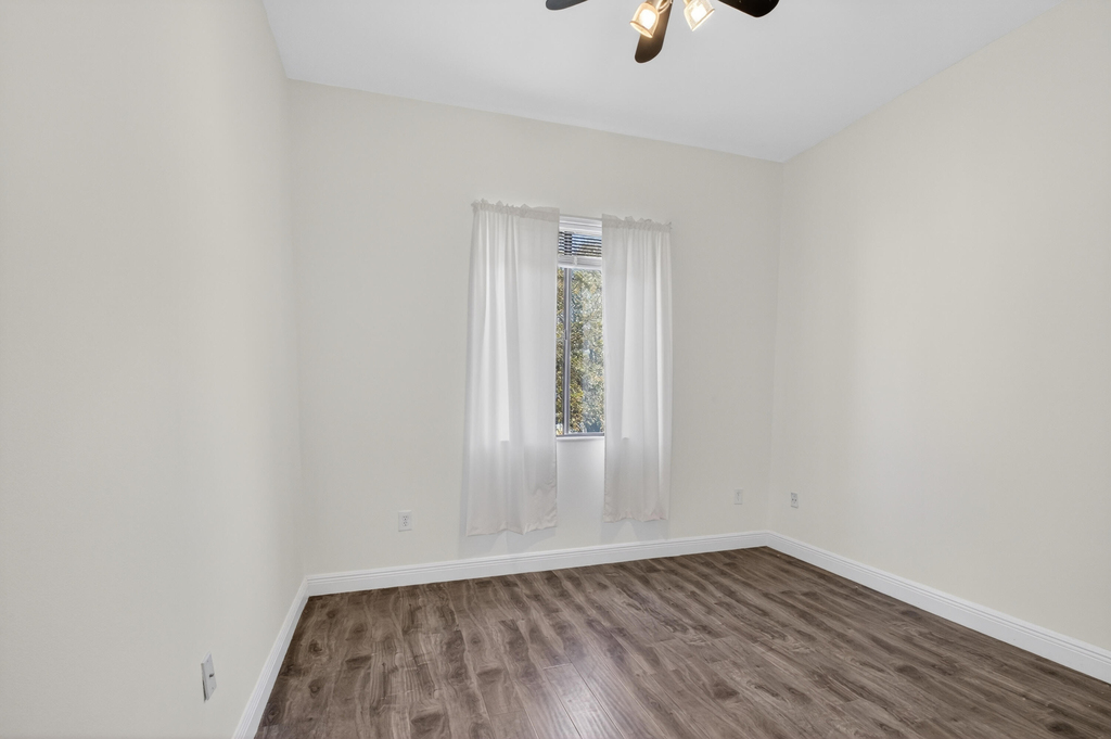 2515 Venetian Court - Photo 27