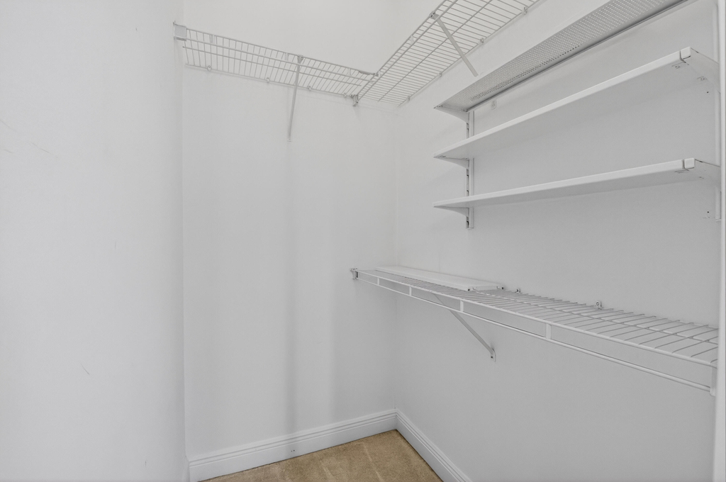 2515 Venetian Court - Photo 24