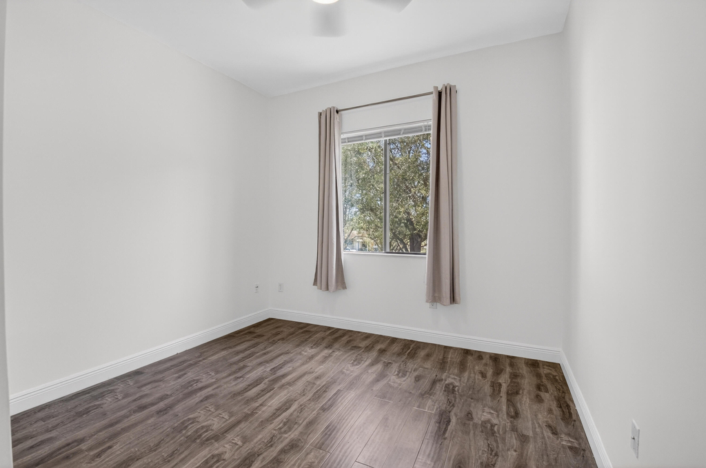 2515 Venetian Court - Photo 25