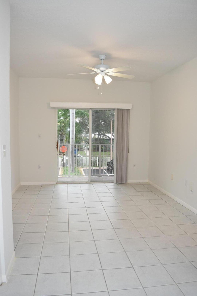 2010 Taylor Street - Photo 7