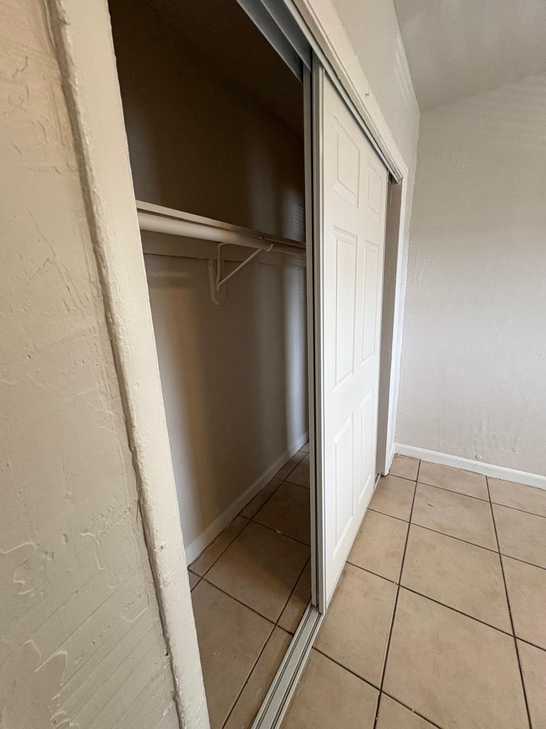 900 Nw 17th Avenue - Photo 17