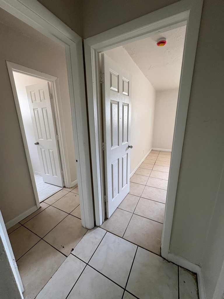 900 Nw 17th Avenue - Photo 15