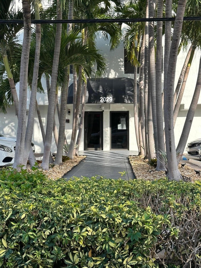 2029 N Ocean Boulevard - Photo 3