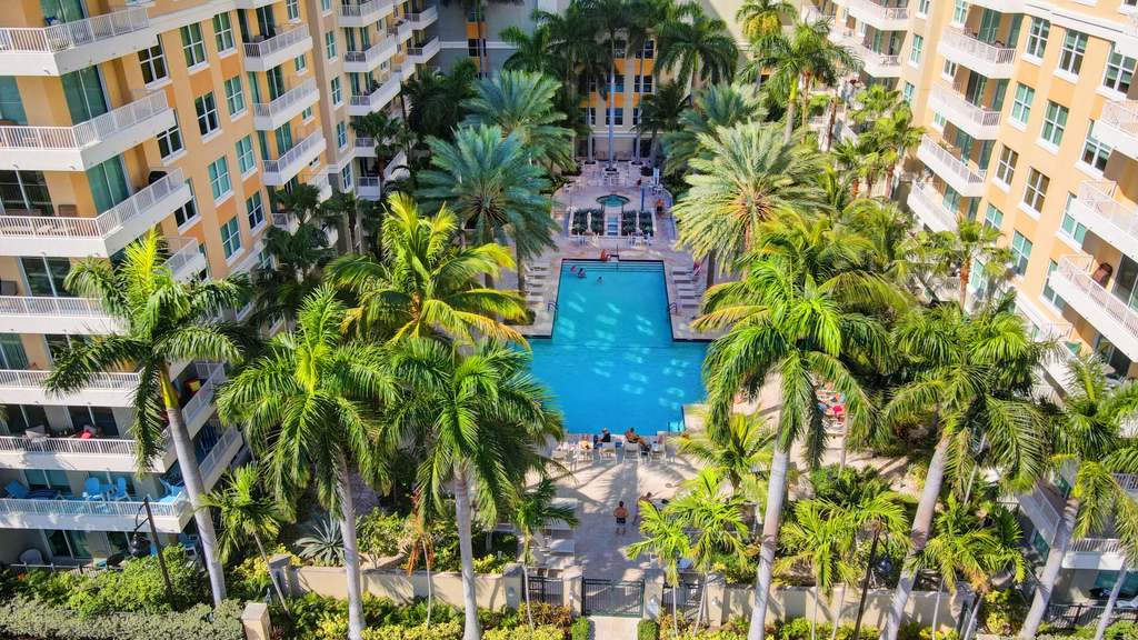 700 E Boynton Beach Boulevard - Photo 22