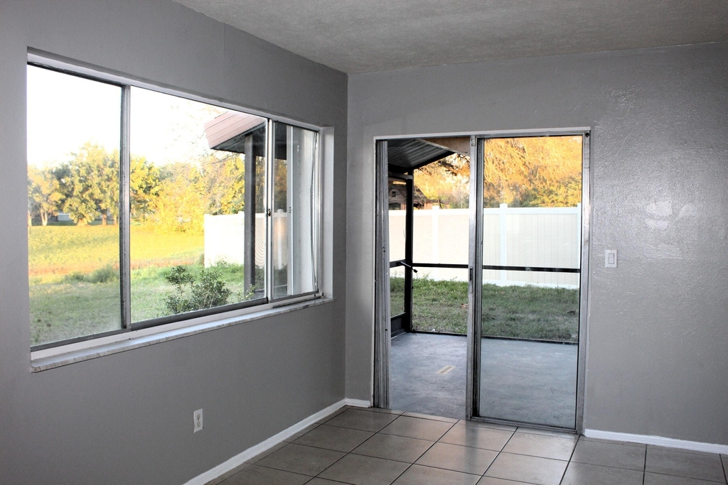 1618 Se Elkhart Terrace - Photo 6