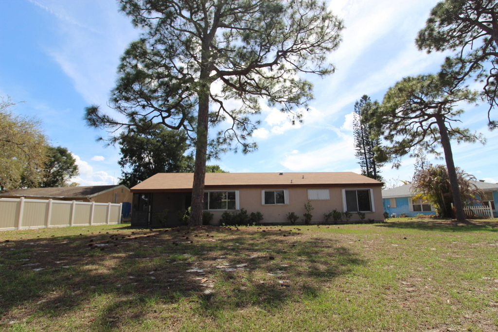 1618 Se Elkhart Terrace - Photo 15