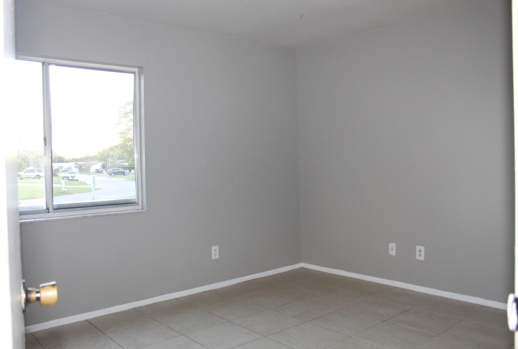 1618 Se Elkhart Terrace - Photo 8