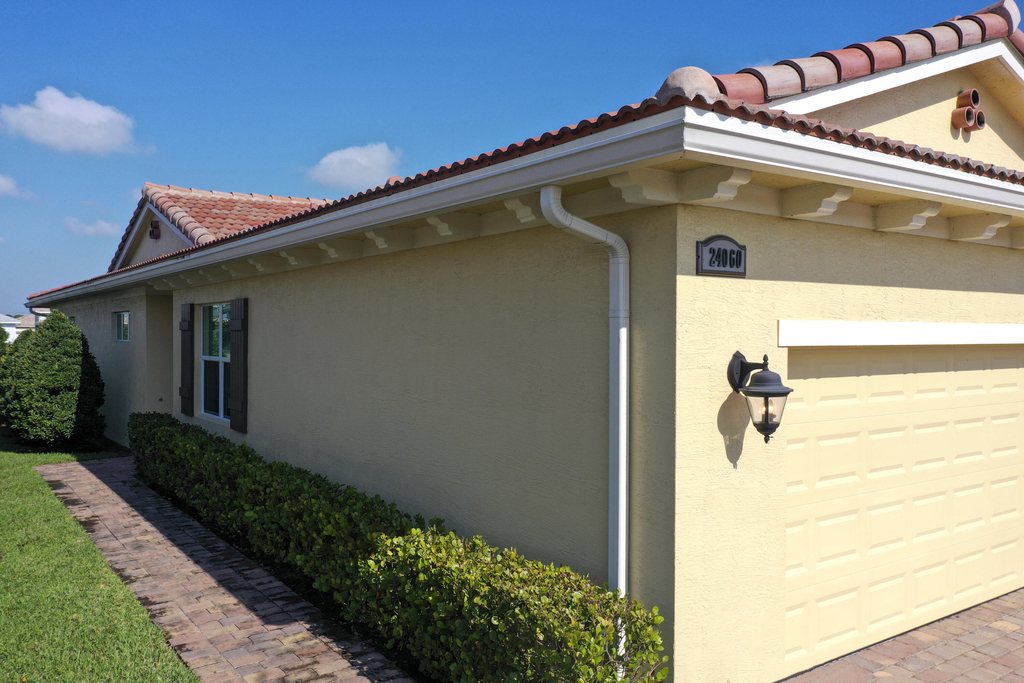 24060 Sw Firenze Way - Photo 21