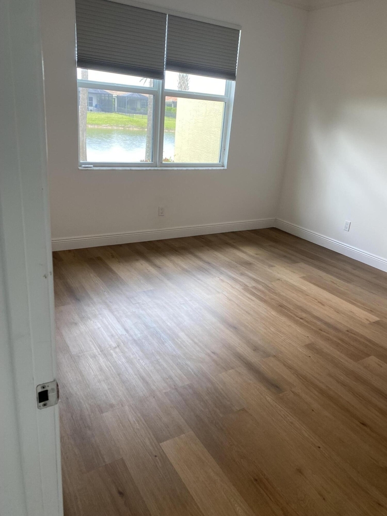 24060 Sw Firenze Way - Photo 23