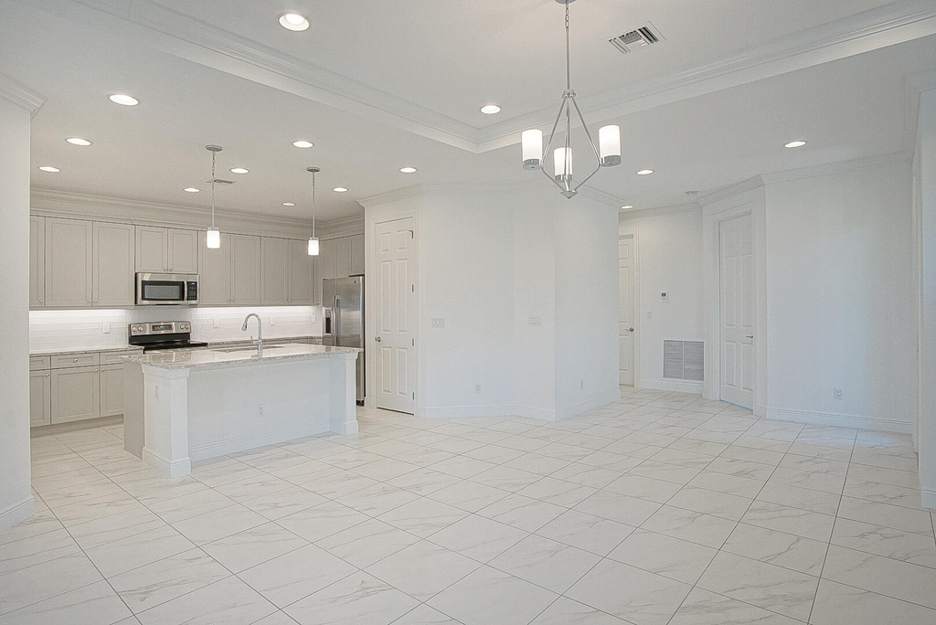 24060 Sw Firenze Way - Photo 7