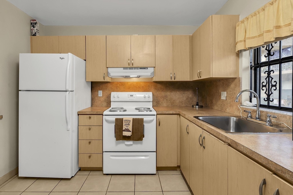 6715 W 26th Drive - Photo 3