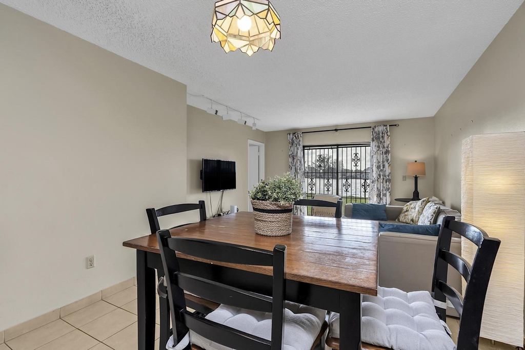 6715 W 26th Drive - Photo 8