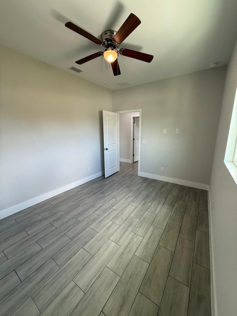 4800 15th Street Sw - Photo 18