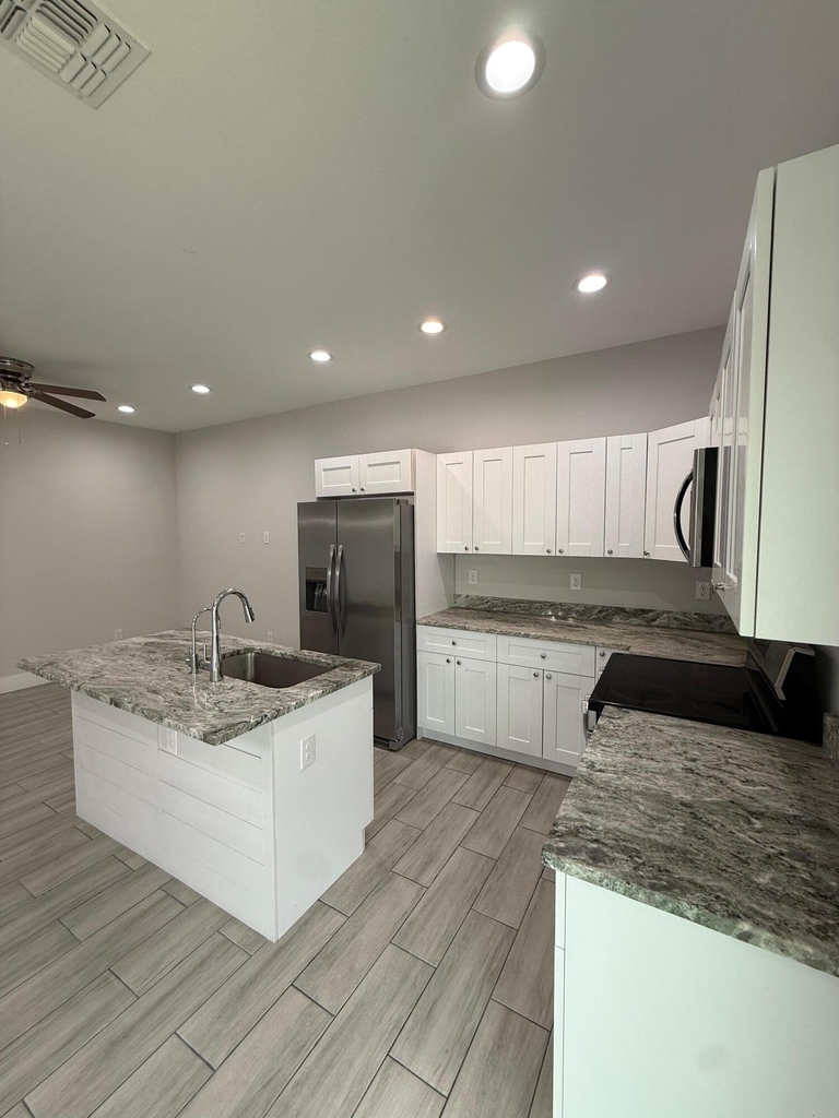 4800 15th Street Sw - Photo 10