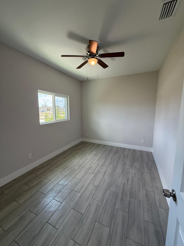 4800 15th Street Sw - Photo 17