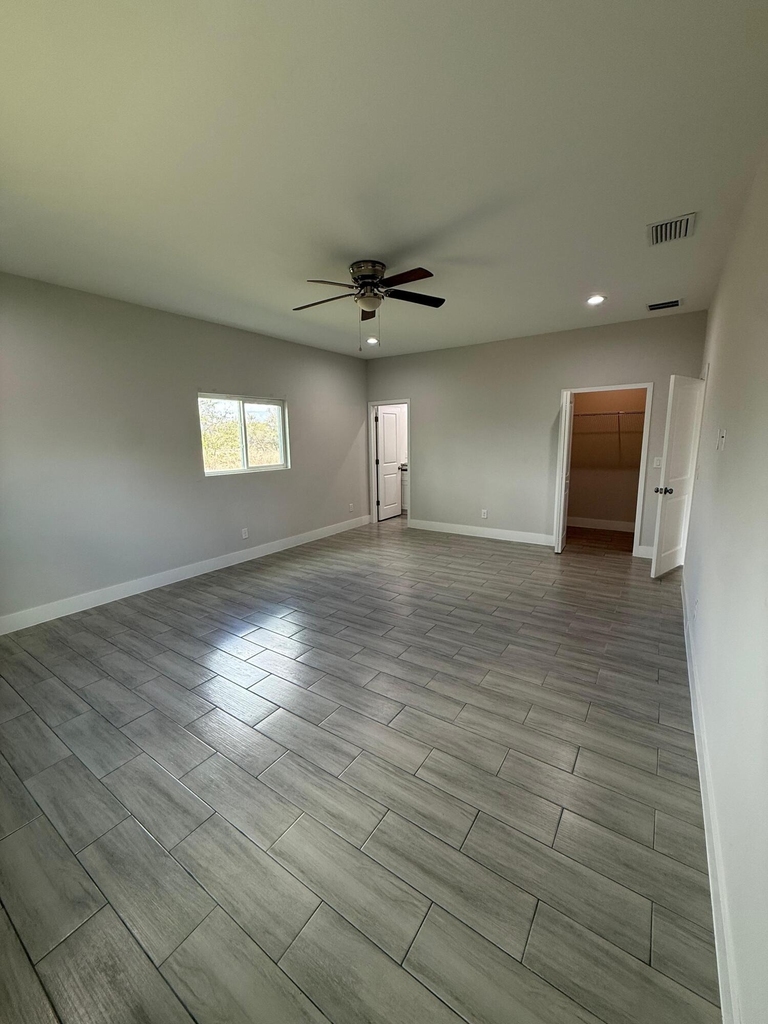 4800 15th Street Sw - Photo 24
